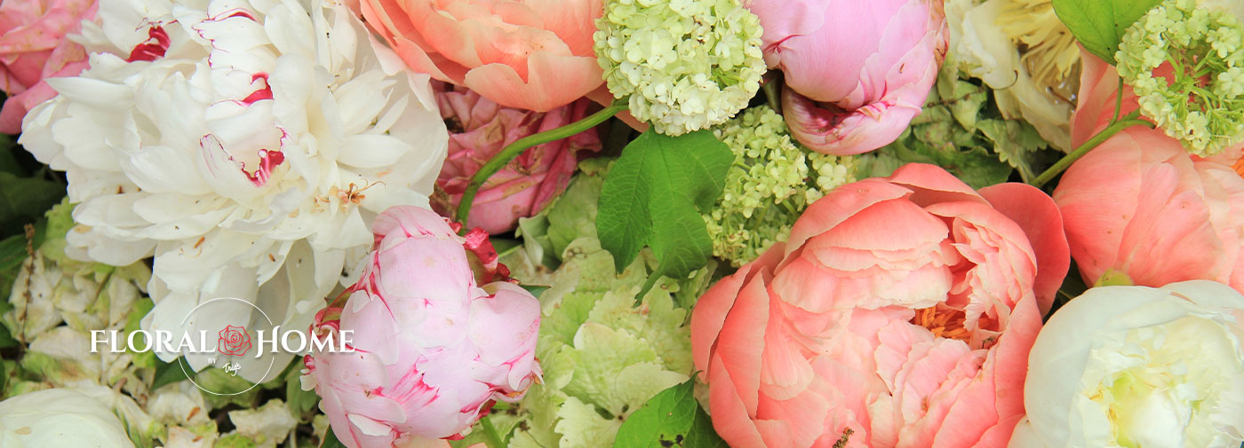 Fresh Summer Florals background image